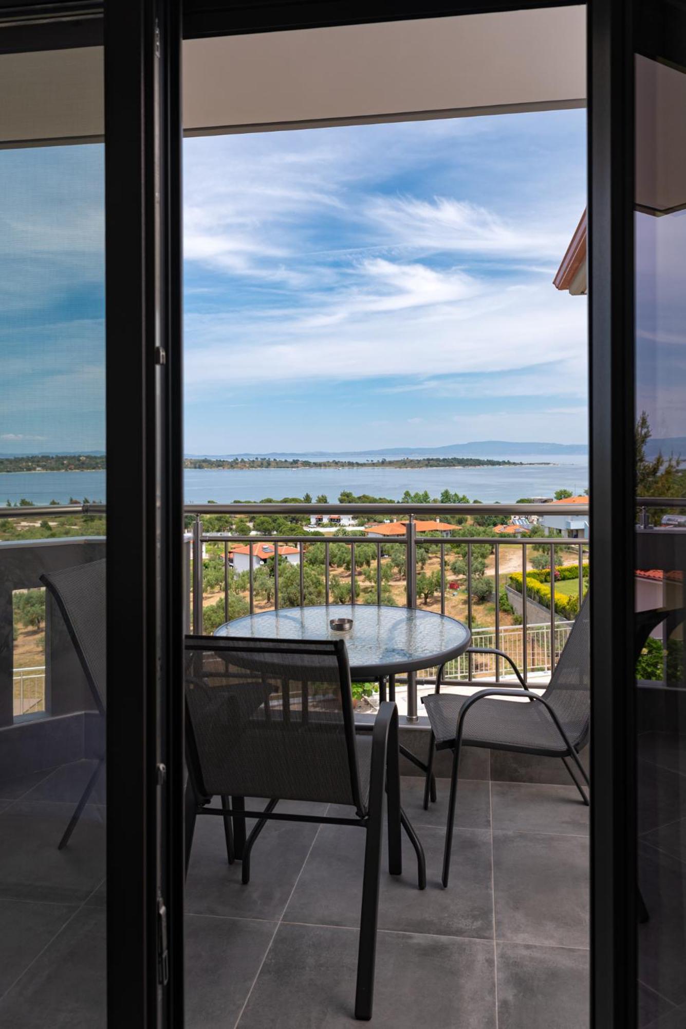 Thea Luxury Apartments Vourvourou Eksteriør bilde
